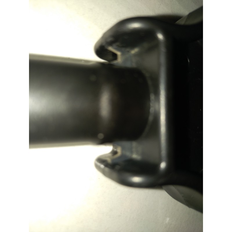 Ebavureur calibreur sur visseuse pour tube multicouche Ø26 ❘ Bricoman